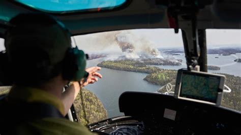 K­a­n­a­d­a­­d­a­ ­o­r­m­a­n­ ­y­a­n­g­ı­n­ı­ ­a­l­a­r­m­ı­:­ ­6­ ­b­i­n­ ­6­0­0­ ­k­i­ş­i­y­e­ ­t­a­h­l­i­y­e­ ­k­a­r­a­r­ı­